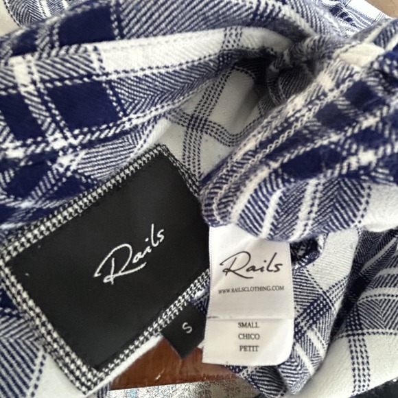 RAILS Navy Blue White PLAID Flannel Button Up SHIRT S Outdoor Casual Hiking - Picture 10 of 12